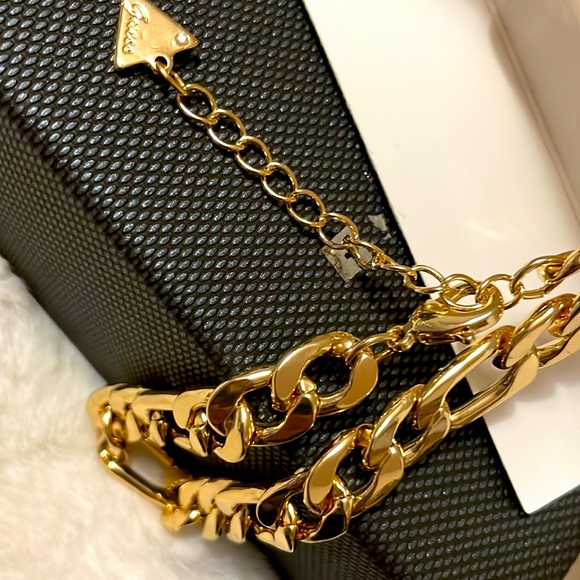 ⚜️GUESS®️ Link Cubana Style Chain⚜️ - Picture 2 of 5